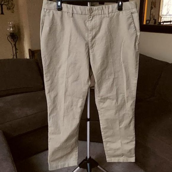 NWT Nautica Marina Mens pants sz 42x32 slim fit pants